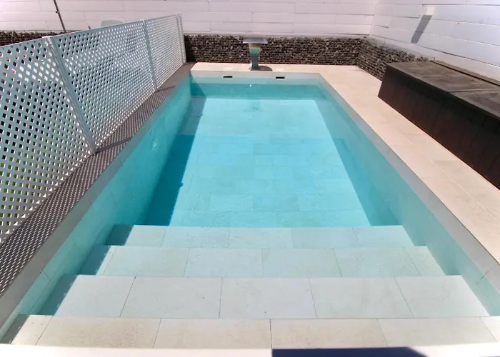 Dağ evi Casa Private Pool, Bbq And Private Parking *