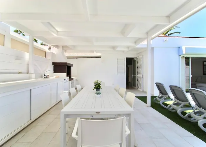 Casa Private Pool, Bbq And Private Parking Dağ evi *
